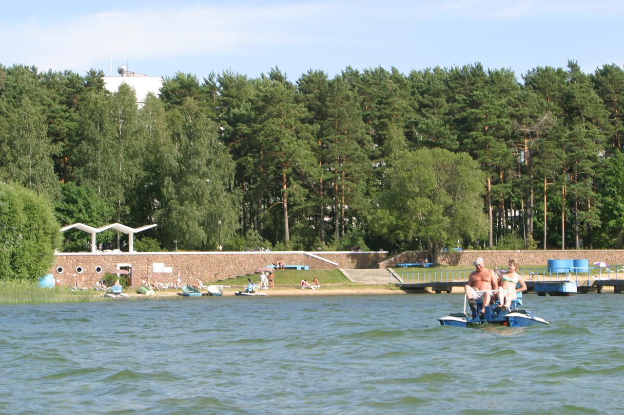 Sanatorii Sosny At Naroch Lake Hotel Gatovichi Exterior photo